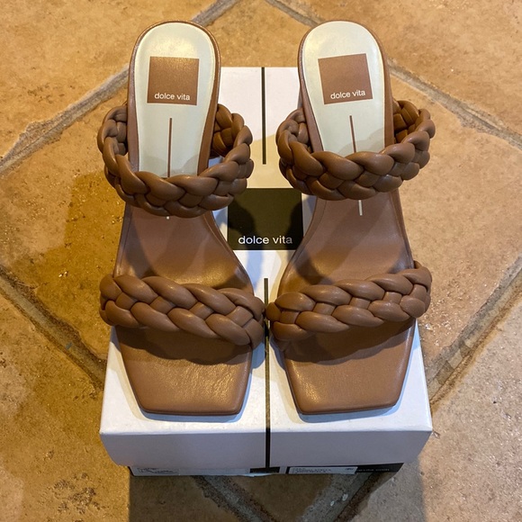 SANDALS | Dolce Vita Womens Paily heels Caramel Stella â¢ Filaviasailcharter